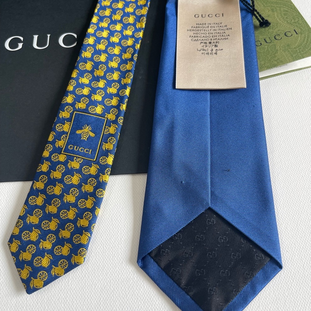 Authentic NewGucci 'Lemon Gucci' Jacquard Silk Tie - Picture 9 of 13